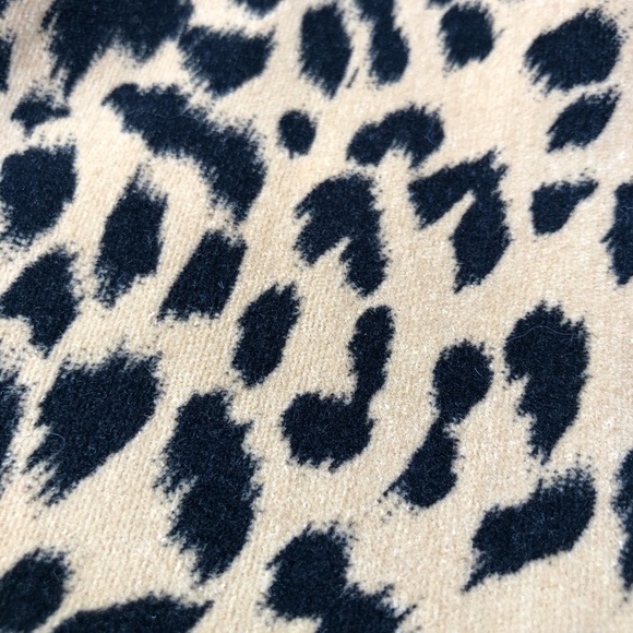 AKA Los Angeles Leopard Coat - Picture 9 of 9